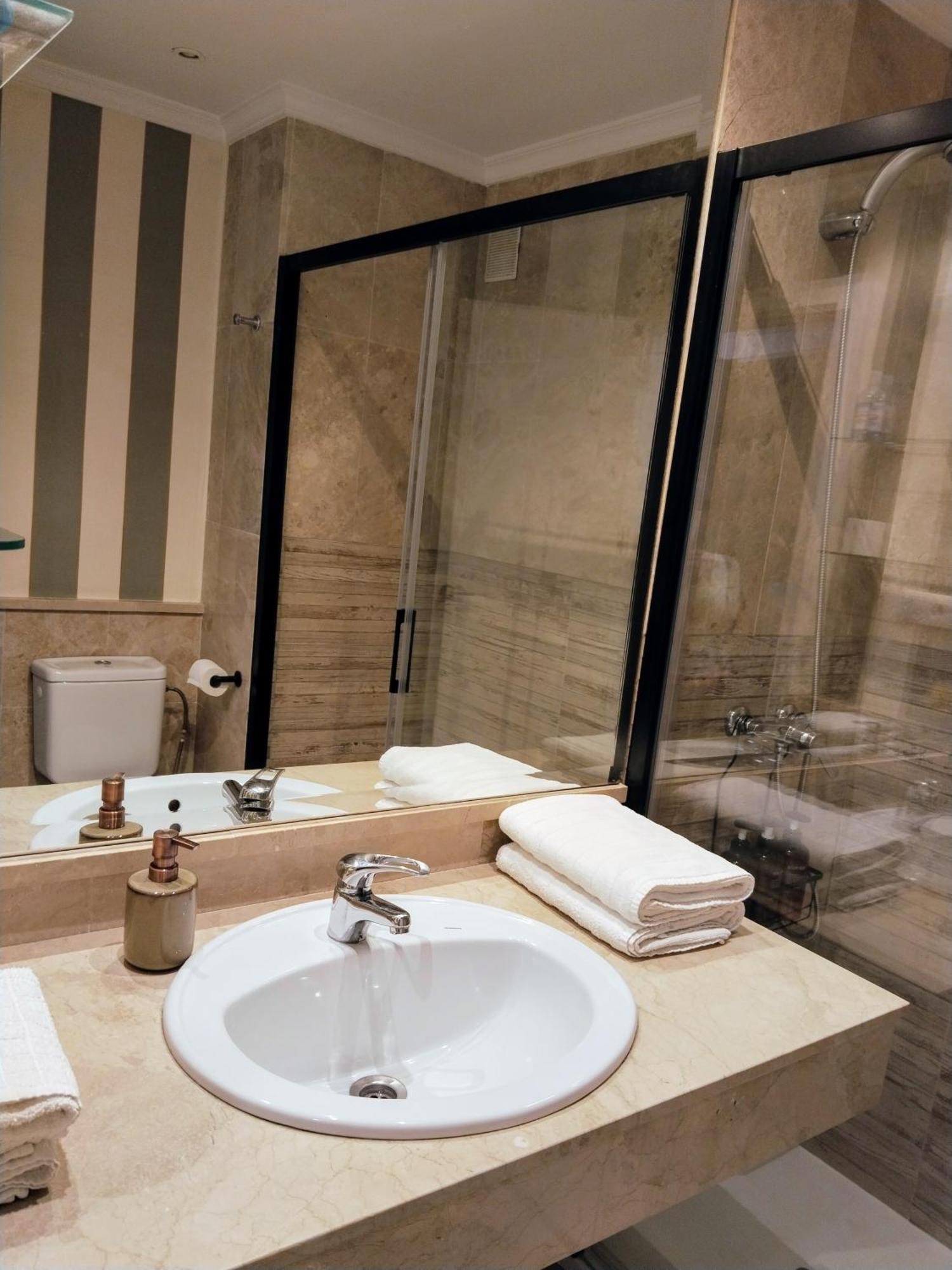 Apartamentos Serrallo Granada Ngoại thất bức ảnh